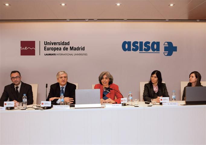 Entrega de los Premios de la Cátedra UEM-ASISA en la Universidad Europea de Madrid